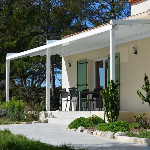 Prestige Selene with white structure in a private house.