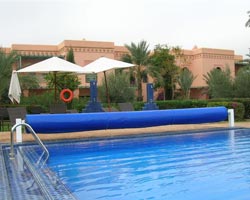 Enrollador en piscina pública