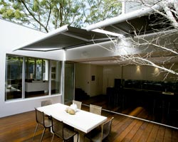Ma5010 toldo terraço em casa privada