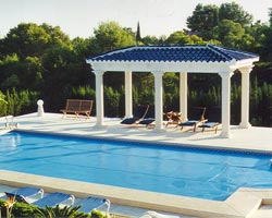 Cobertor flotante en una casa particular 