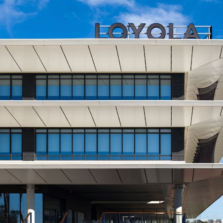 loyola-university-campus