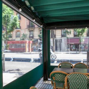 Clausa perimetral curtains in the Giralda XL pergola