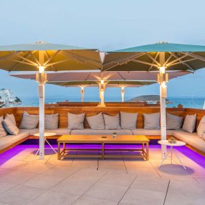 Azores and Azores Plus parasols with lighting