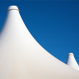 Copas de las estructura tensada del cámping zmar
