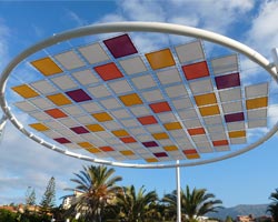 Estructura tensada circular diferentes colores